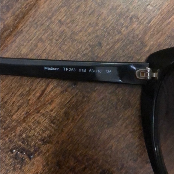 Tom Ford Madison Cat-eye Sunglasses (Black) main image 7